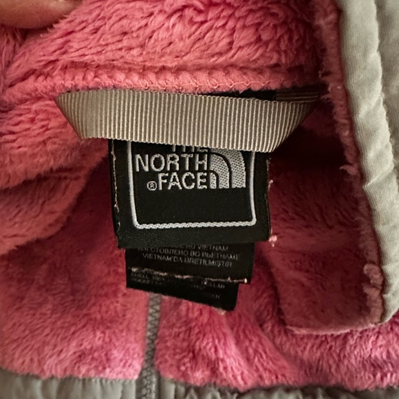 Girls (10/12) North Face Jacket Pink Medium - Picture 2 of 5